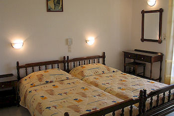 Voula Apartments Aegina Экстерьер фото